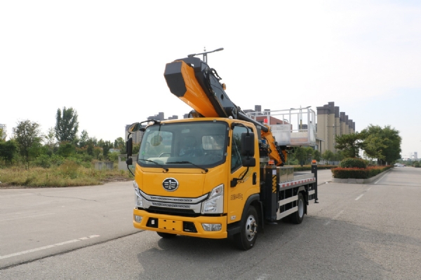 福潤康GK38高空作業(yè)車 一汽解放底盤